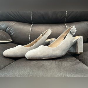 Vionic sling back suede heels